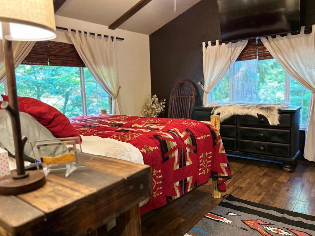 Cozy Bird House W Big Screen! Mount Hood Village Extérieur photo