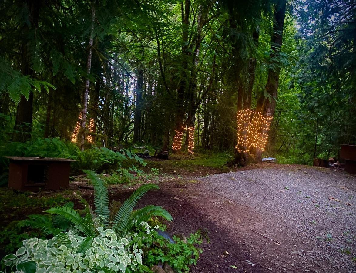 Cozy Bird House W Big Screen! Mount Hood Village Extérieur photo