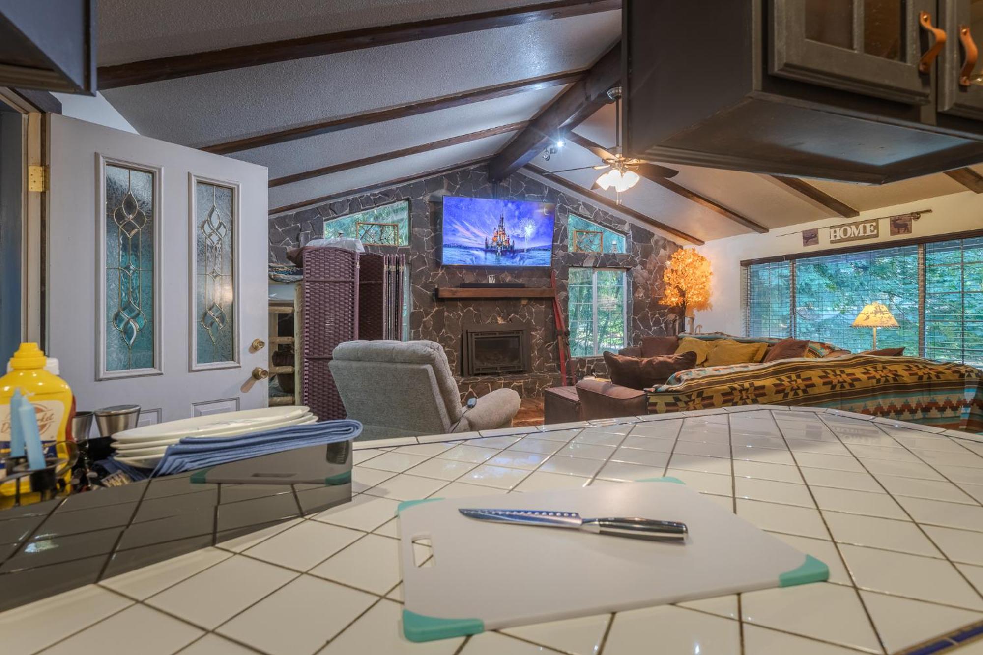 Cozy Bird House W Big Screen! Mount Hood Village Extérieur photo