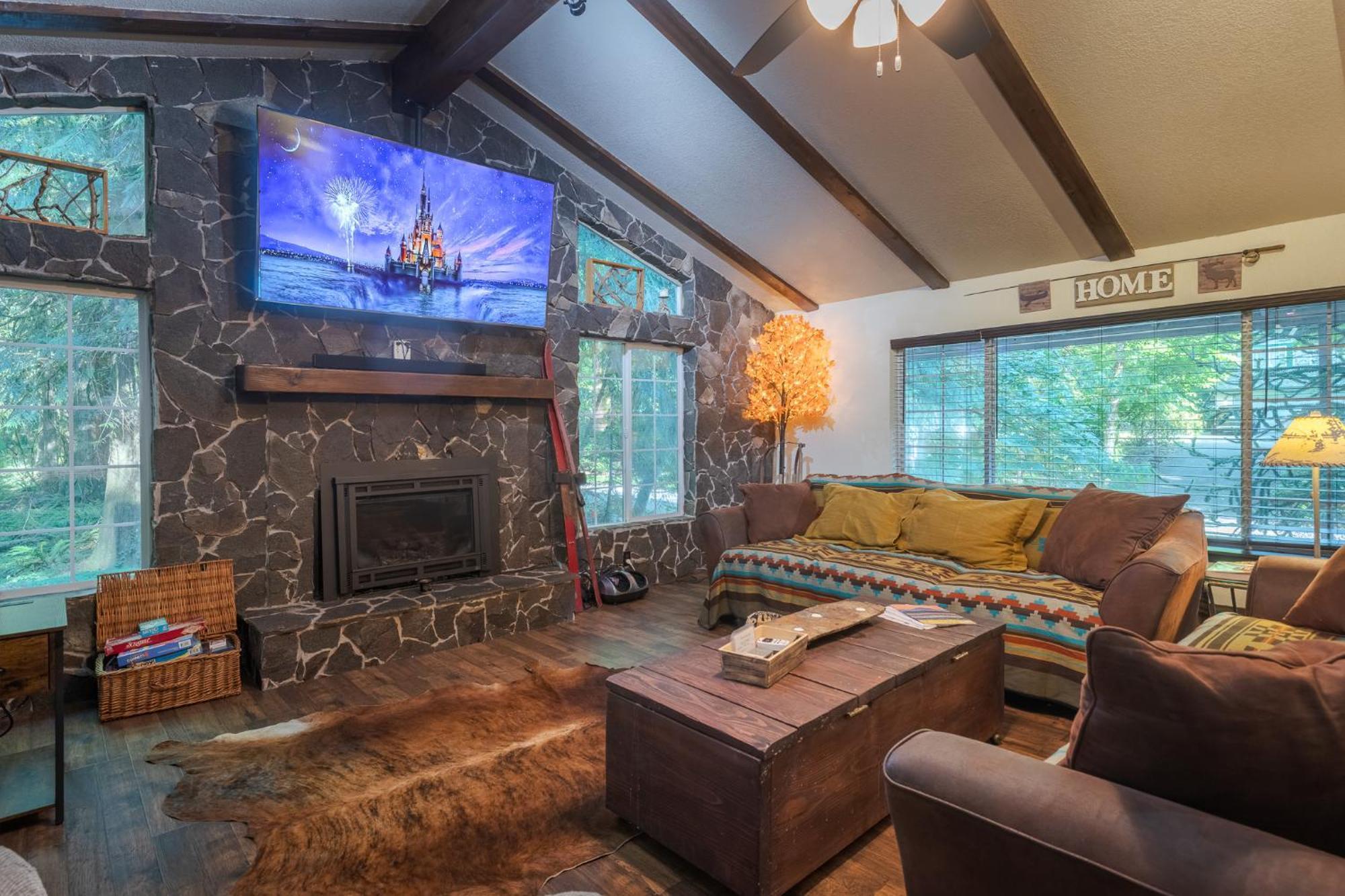 Cozy Bird House W Big Screen! Mount Hood Village Extérieur photo